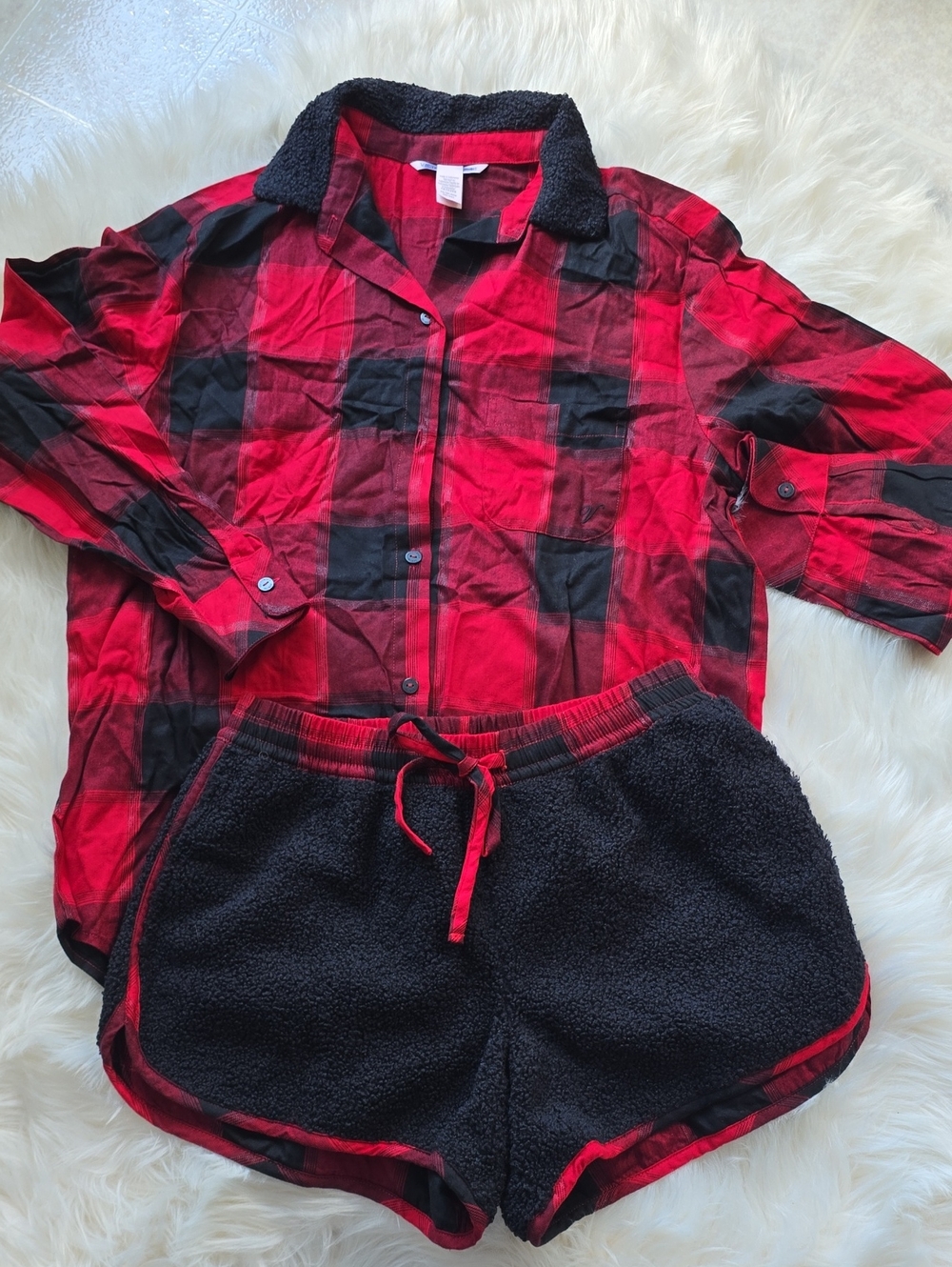 Victoria's Secret Red and Black Plaid  Shirt & Sherpa Shorts Set SIZE XS